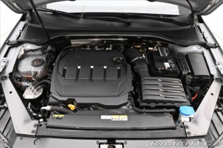 Volkswagen Passat 2,0 TDI 110 kW DSG ELEGAN 2023