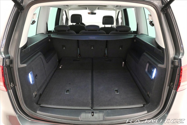 Volkswagen Sharan 2,0 TDI 110 kW DSG 7MÍST 2020