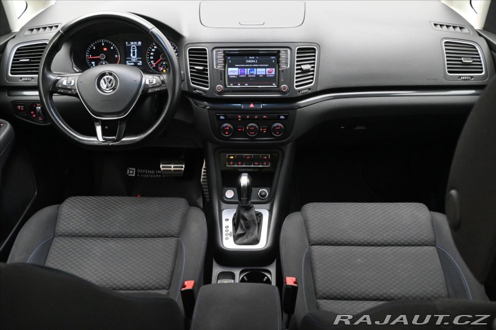 Volkswagen Sharan 2,0 TDI 110 kW DSG 7MÍST 2020