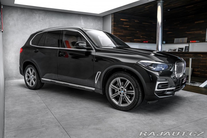 BMW X5 30d xDrive X-line, panora 2023