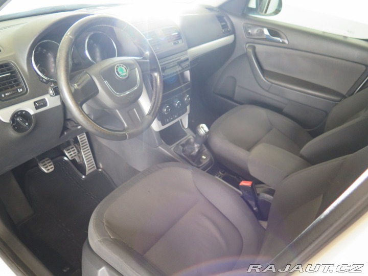 Škoda Yeti 2.0TDI,4x4,výhřev,tažné 2010