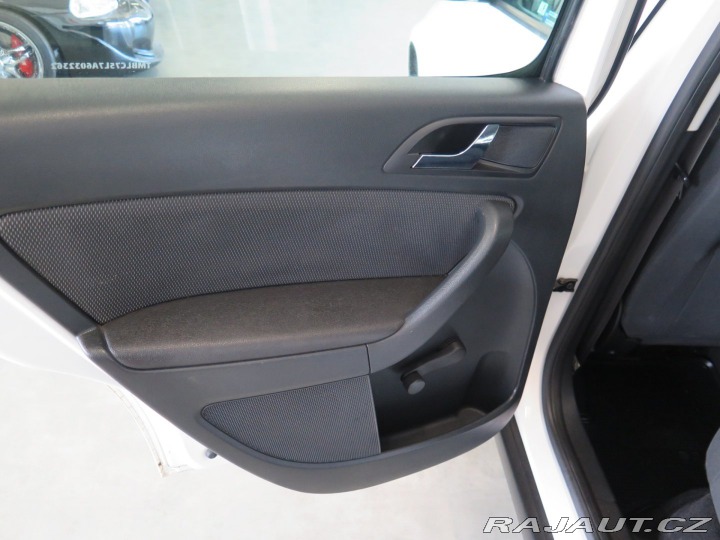 Škoda Yeti 2.0TDI,4x4,výhřev,tažné 2010