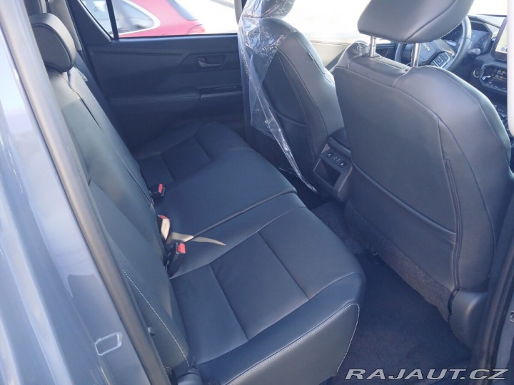 Toyota Hilux 2.8L Diesel 48V MHEV - 4x 1800