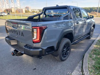 Toyota Hilux 2.8L Diesel 48V MHEV - 4x 1800