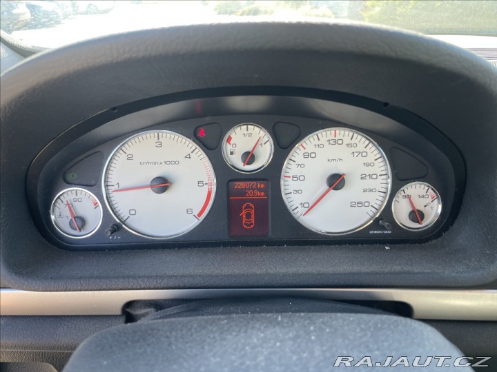 Peugeot 407 2,0 HDi 100kw SW Klima ES 2006