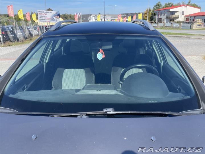 Peugeot 407 2,0 HDi 100kw SW Klima ES 2006
