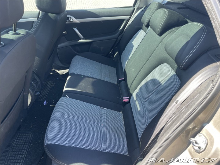 Peugeot 407 2,0 HDi 100kw SW Klima ES 2006