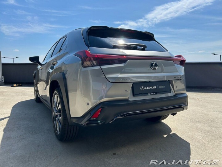 Lexus Ostatní modely UX 300h 300h 2.0L HEV F SPORT DES 1800