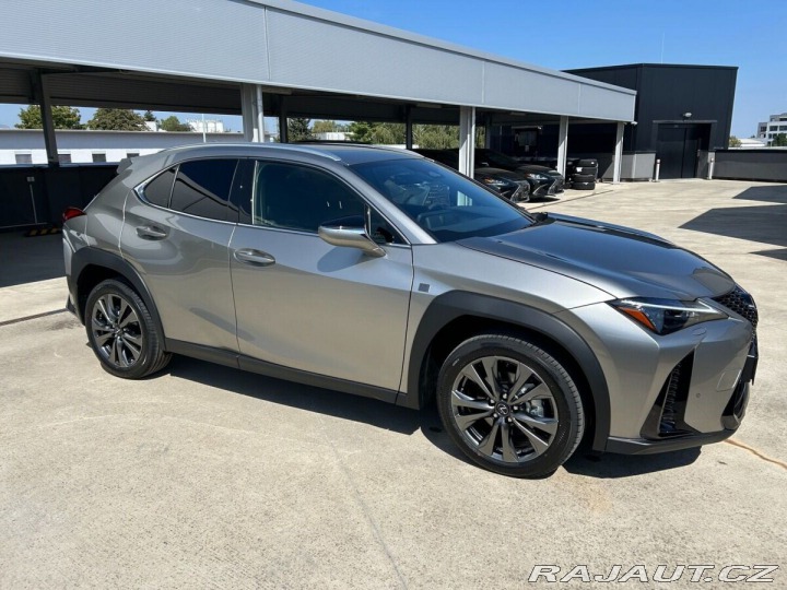 Lexus Ostatní modely UX 300h 300h 2.0L HEV F SPORT DES 1800