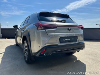 Lexus Ostatní modely UX 300h 300h 2.0L HEV F SPORT DES 1800