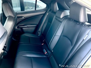 Lexus Ostatní modely UX 300h 300h 2.0L HEV F SPORT DES 1800
