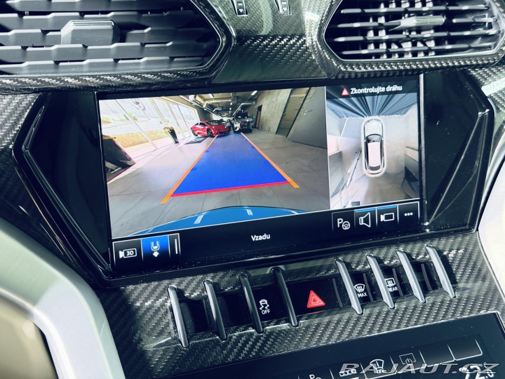 Lamborghini Urus S 23 MASAŽ HUD CARBON ZÁR 2024