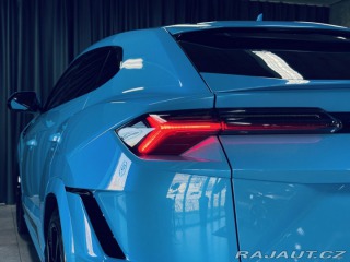 Lamborghini Urus S 23 MASAŽ HUD CARBON ZÁR 2024