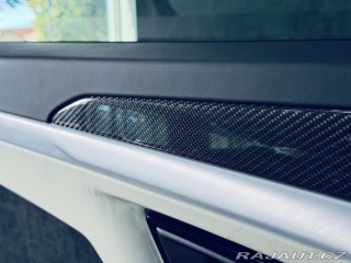 Lamborghini Urus S 23 MASAŽ HUD CARBON ZÁR 2024