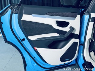 Lamborghini Urus S 23 MASAŽ HUD CARBON ZÁR 2024