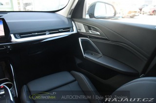 BMW iX1 xDrive30 X-LINE H/K HUD T 2022