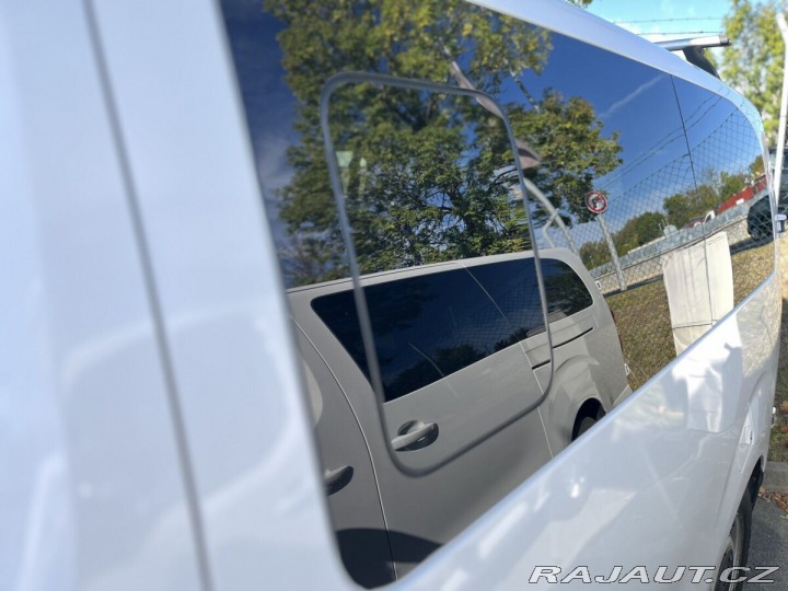 Toyota ProAce 2.0D Professional 9míst L 2021