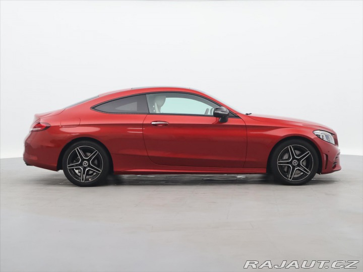 Mercedes-Benz C 2,0 300 190kW 4MATIC CZ D 2020