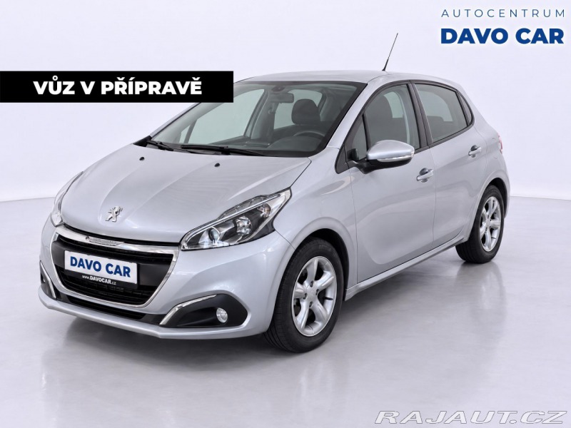 Peugeot 208 1.2 PureTech 60 kW CZ 1 M