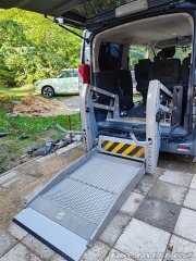 Peugeot Expert Tepee 2,0 HDI pro převoz ZTP 1800