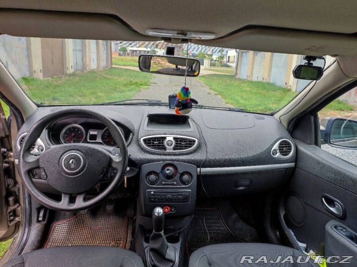 Renault Clio 1,2   Benzín, r.v. 2009 2009