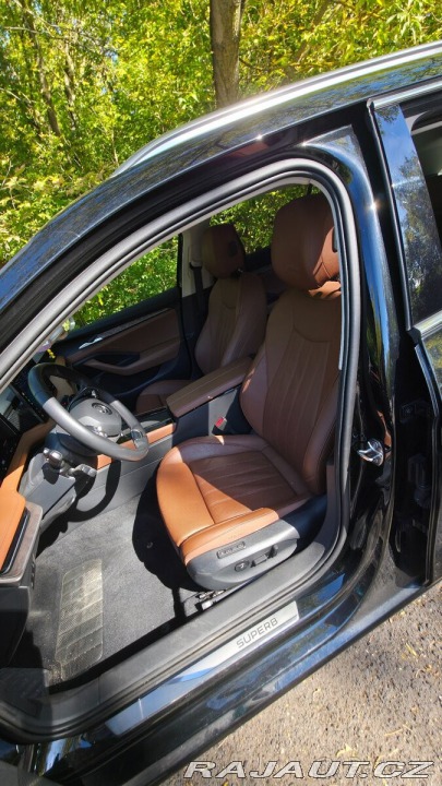 Škoda Superb 2,0 DSG Laurin & Kl 1800