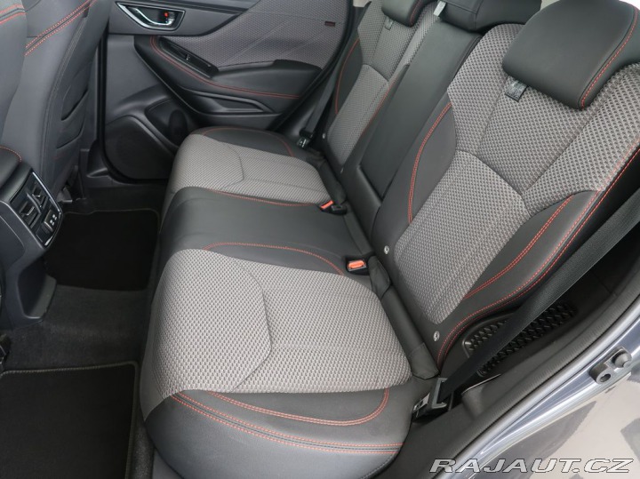 Subaru Forester 2.0,e-Boxer,110KW,4x4,CZ 2024