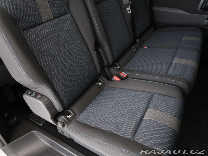 Peugeot Traveller 2.0BlueHDi,130KW,L3,Autom 2020
