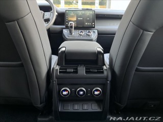 Land Rover Defender 3,0   110 X-Dynamic SE D2 2026