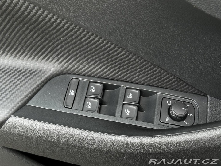 Škoda Kamiq 1.0TSi Monte Carlo 116PS 2025