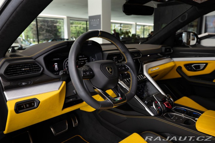Lamborghini Urus Bang&Olufsen/360/Pano 2020