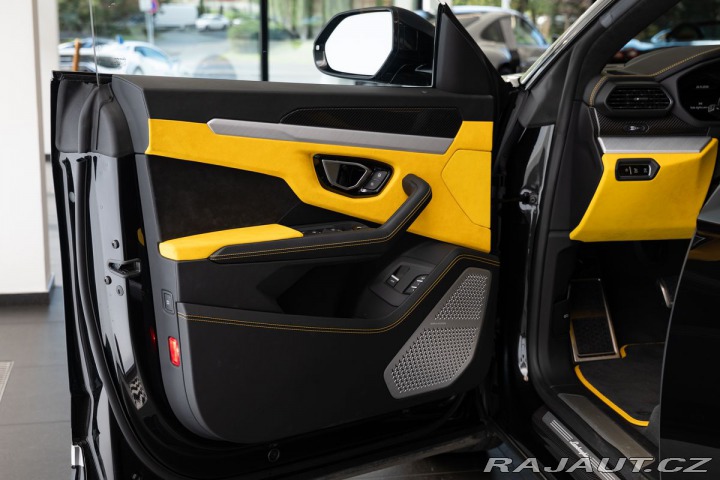 Lamborghini Urus Bang&Olufsen/360/Pano 2020