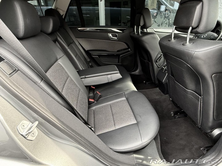 Mercedes-Benz E E 250 CGI Avantgarde Auto 2011
