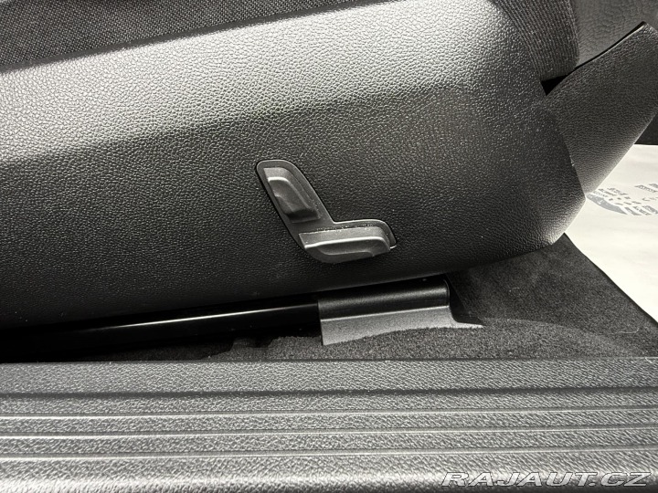 Mercedes-Benz E E 250 CGI Avantgarde Auto 2011