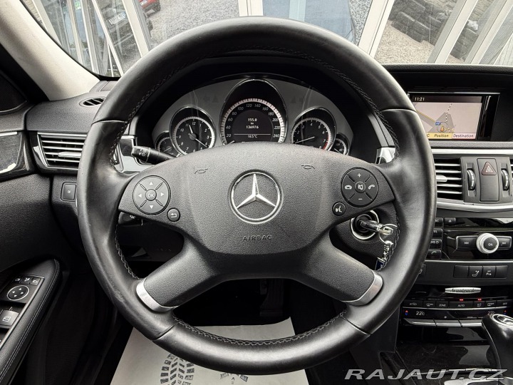 Mercedes-Benz E E 250 CGI Avantgarde Auto 2011