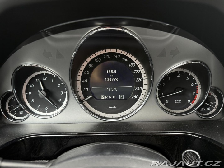 Mercedes-Benz E E 250 CGI Avantgarde Auto 2011