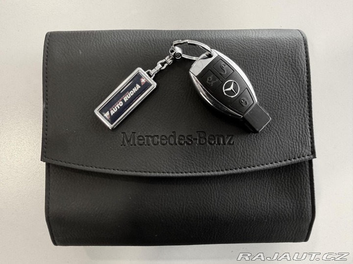 Mercedes-Benz E E 250 CGI Avantgarde Auto 2011