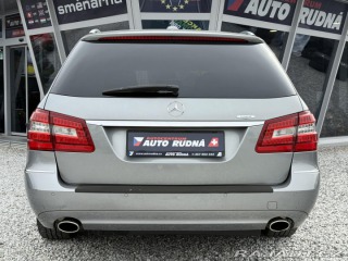Mercedes-Benz E E 250 CGI Avantgarde Auto 2011