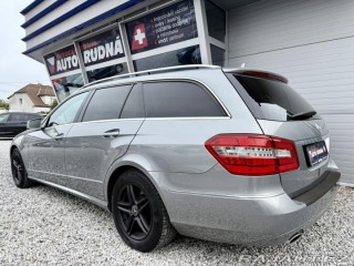 Mercedes-Benz E E 250 CGI Avantgarde Auto 2011