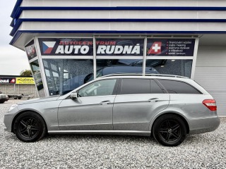 Mercedes-Benz E E 250 CGI Avantgarde Auto 2011