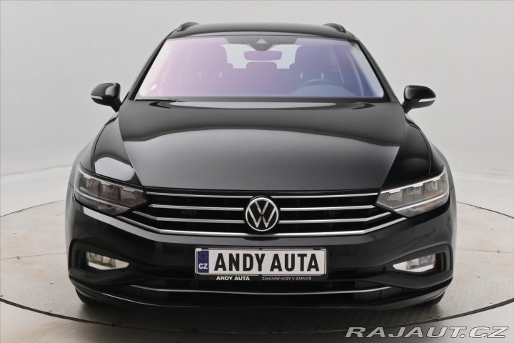 Volkswagen Passat 1,5 TSI 110kW DSG Busines 2020