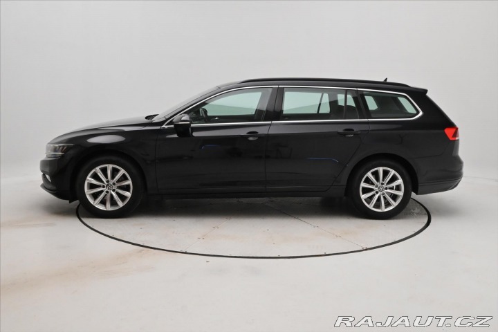 Volkswagen Passat 1,5 TSI 110kW DSG Busines 2020