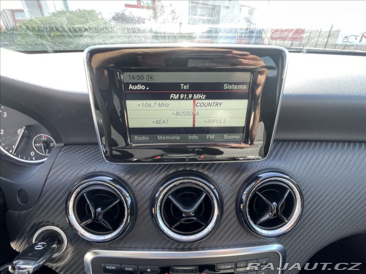 Mercedes-Benz GLA 2,2 CDi 100kw Panorama be 2015
