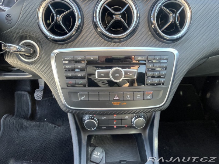 Mercedes-Benz GLA 2,2 CDi 100kw Panorama be 2015