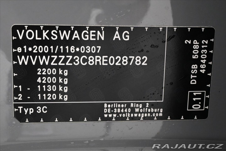 Volkswagen Passat 2,0 TDI 110kW DSG Busines 2023