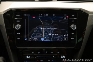 Volkswagen Passat 2,0 TDI 110kW DSG Busines 2023