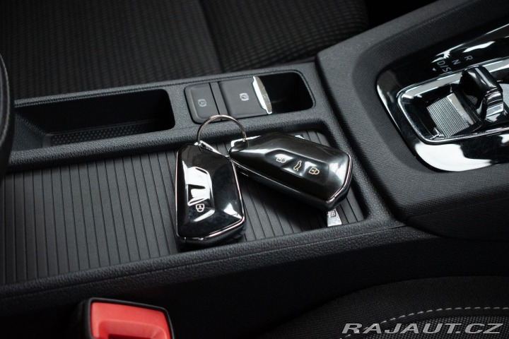 Škoda Octavia 2.0TDI DSG*ACC*MIRROR-LIN 2022