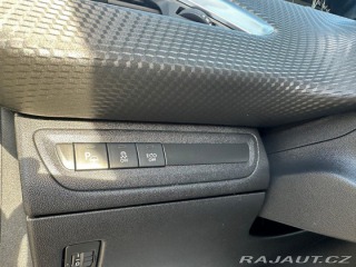 Peugeot 208 1,2Turbo 81kw Style 2015