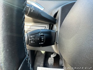Peugeot 208 1,2Turbo 81kw Style 2015