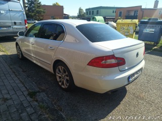 Škoda Superb  2011
